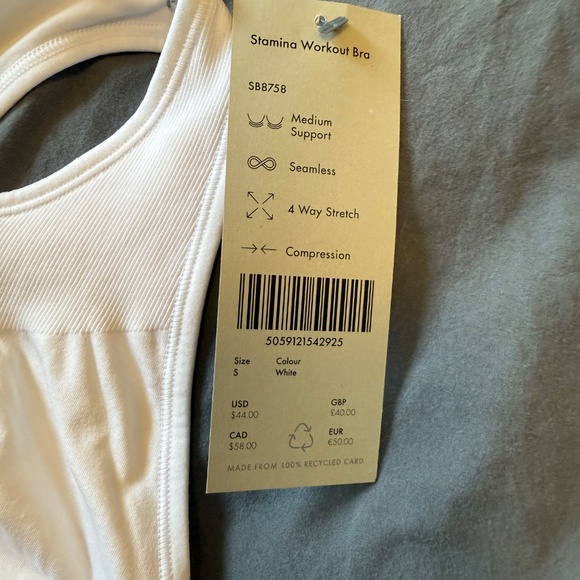 Stamina Seamless Sports Bra by Sweaty Beatty - Picture 4 of 4